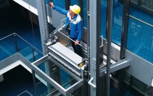 Техническое освидетельствование лифтов: периодичность и порядок проведения