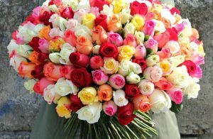 Как выбрать идеальный букет цветов: советы от компании Флорис