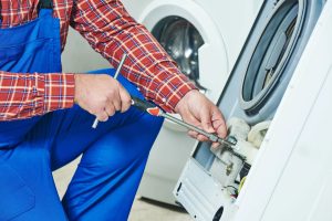 Ремонт стиральных машин: как избежать неприятностей и продлить жизнь вашей технике