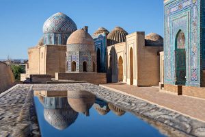 Какие реформы вносит действующий президент для развития Узбекистана