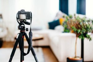 Как подобрать идеальный штатив для фотокамеры: основные критерии выбора и дополнительные аксессуары