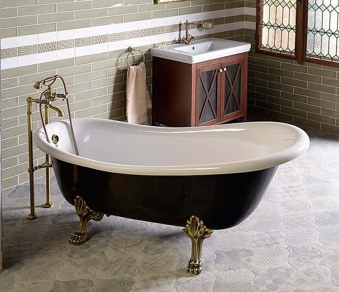 Напольные ванны: современные модели и решения