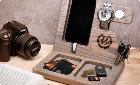 Сувениры: блокнот, кружка, ручка, брелок, магнитик – выбор для каждого случая