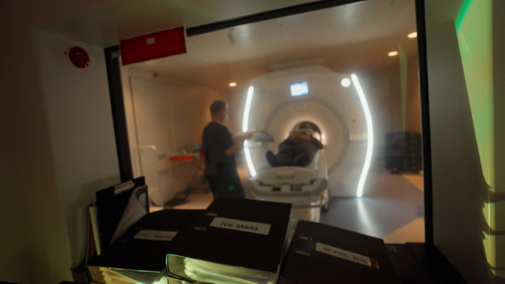 В ФМБА рассказали об особенностях уникального аппарата ПЭТ-МРТ - Новости на Вести.ru
