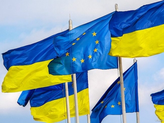 Европа не может договориться о выделении денег Киеву