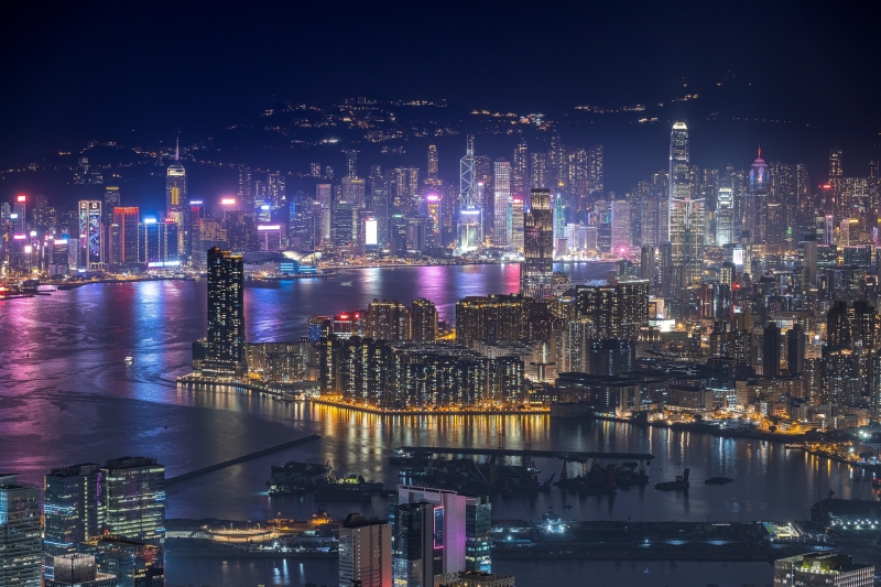 Гонконг сокращает карантин для въезжающих