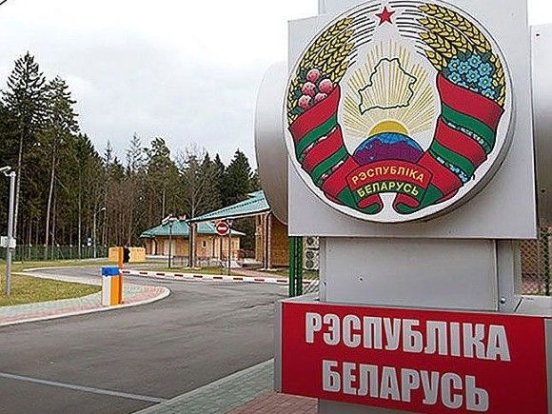 Гражданам Белоруссии могут временно ограничить выезд «в интересах нацбезопасности»