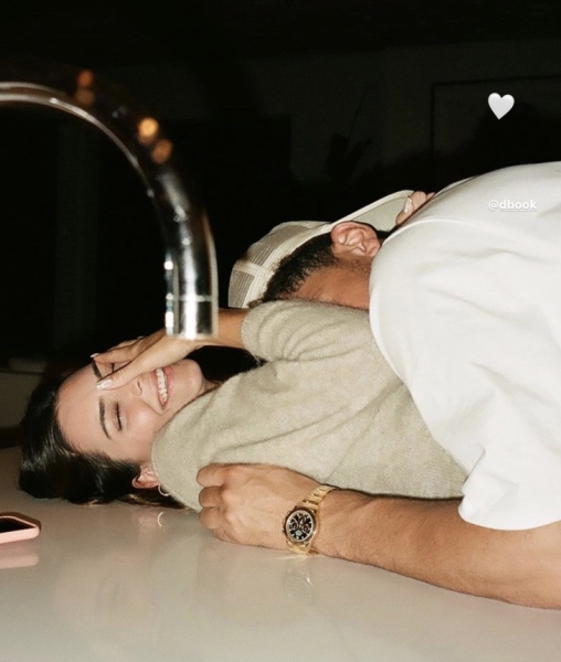 Кендалл Дженнер впервые опубликовала романтическое фото с бойфрендом