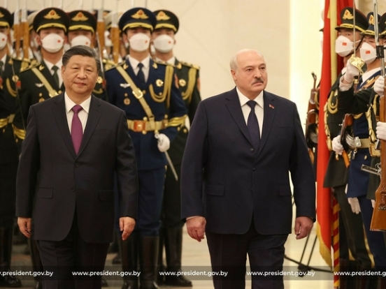 Лукашенко связал благополучие Белоруссии с «сильным Китаем»