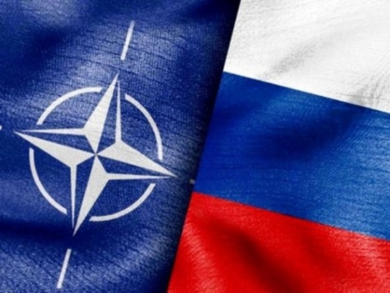 Министр обороны Британии: НАТО расширяется из-за России