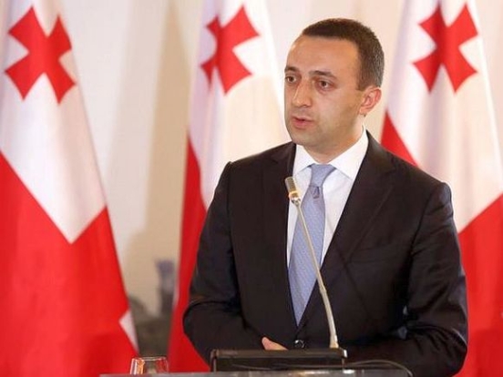 Премьер-министр Грузии заявил, что бессмысленно запрещать авиасообщение с РФ