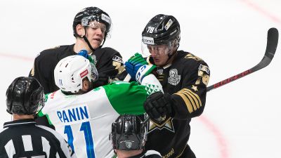 «Салават Юлаев» обыграл «Адмирал» и сравнял счет в серии плей-офф КХЛ