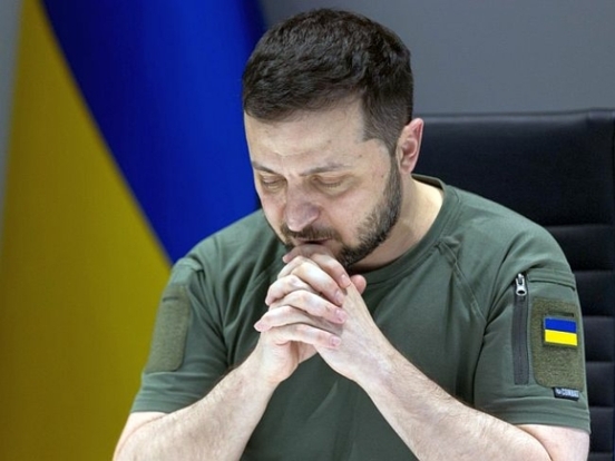 Зеленский: Переговоры Киева и Москвы станут невозможны в случае суда над военнопленными в Мариуполе